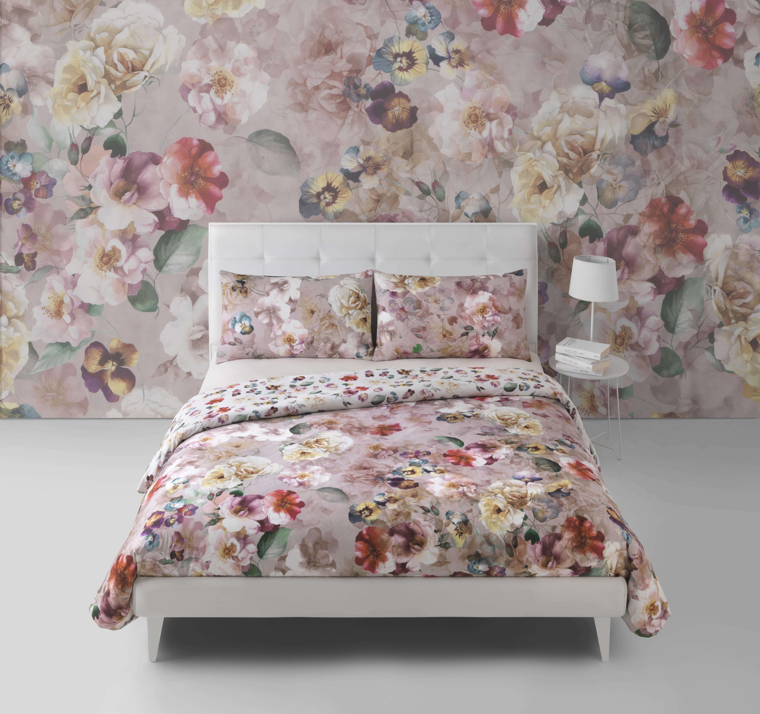Mirabello (TC300) Satin Linge de lit Bloom, Réversible – Image 2